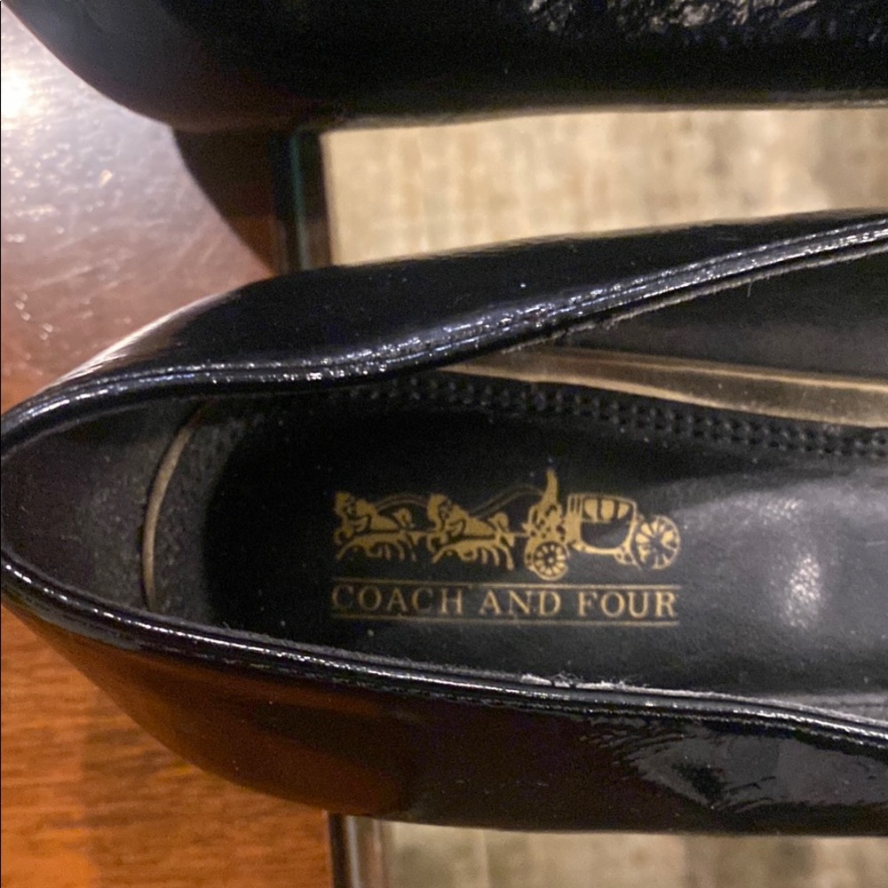 Vintage Coach “Coach and Four” Black Patent Snakeskin Cap Toe Flats 9.5 - Picture 11 of 14